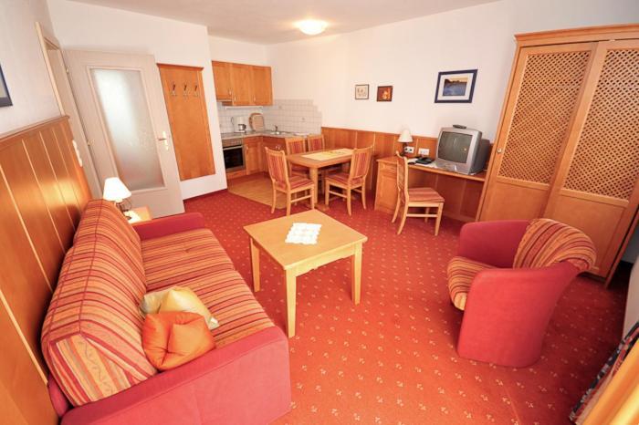 Apart Hotel Garni Strasser Zell am Ziller Room photo