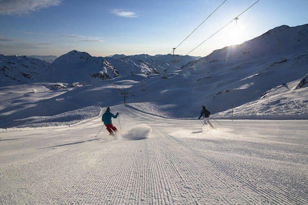 Apart Hotel Garni Strasser Zell am Ziller Exterior photo